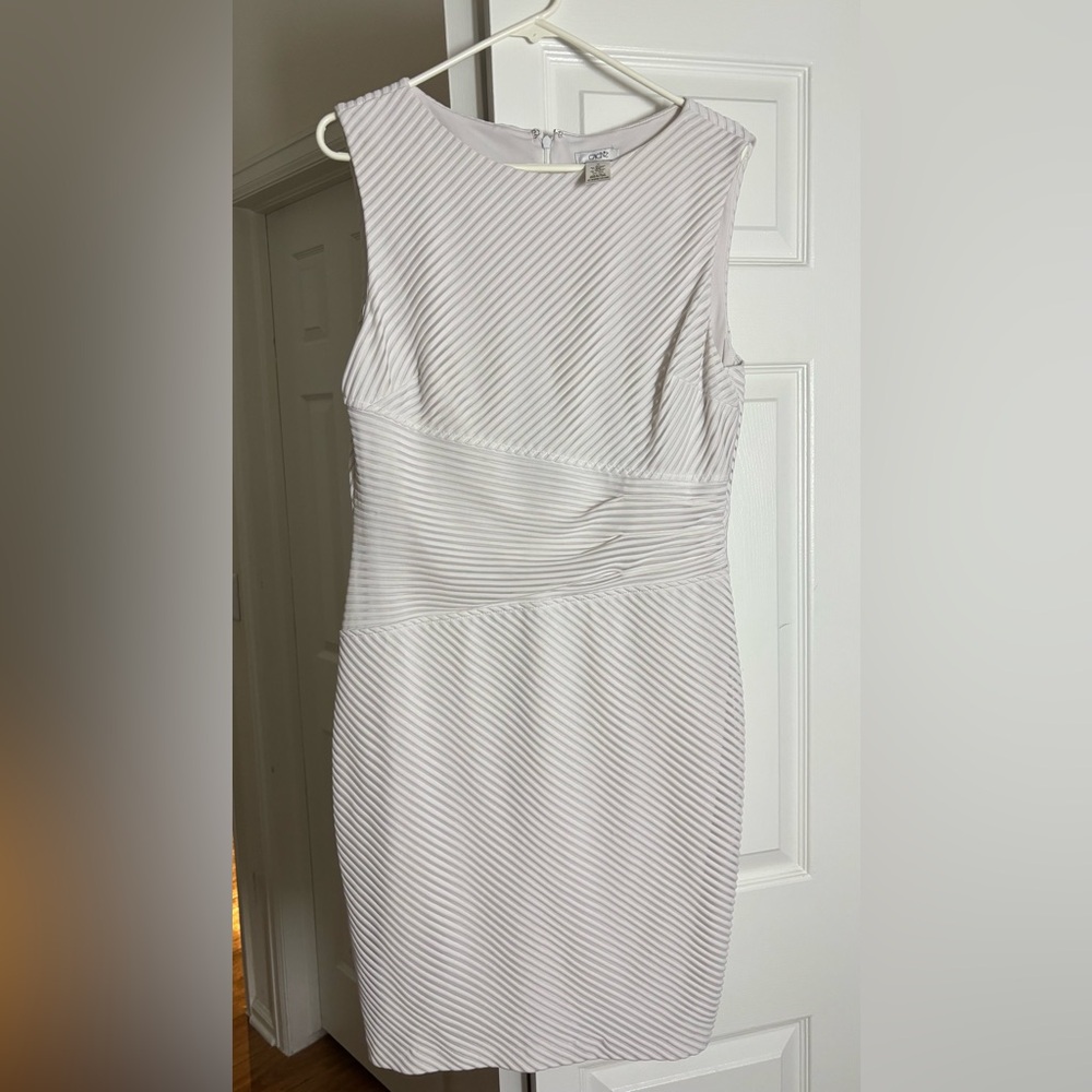 Cache White Ribbed Knee Length Dress NWOT